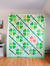 Load image into Gallery viewer, LUCKY CLOVER _ digital quilt pattern