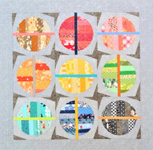 Load image into Gallery viewer, POMPOM GALAXY _ paper quilt pattern