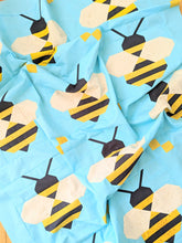 Load image into Gallery viewer, SOMETHING'S ABUZZ _ paper quilt pattern