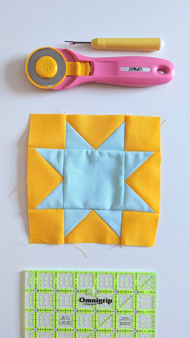 How to make a star block using No-Waste Four At a Time Flying Geese method