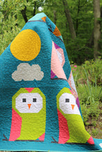 Load image into Gallery viewer, GHOST OWL - digital quilt pattern
