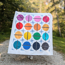 Load image into Gallery viewer, POMPOM GALAXY _ paper quilt pattern
