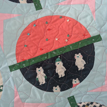 Load image into Gallery viewer, POMPOM GALAXY _ paper quilt pattern
