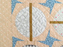 Load image into Gallery viewer, POMPOM GALAXY _ paper quilt pattern
