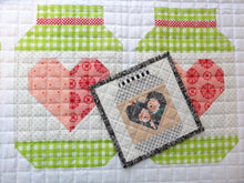 Load image into Gallery viewer, FARMHOUSE MASON JARS _ digital quilt pattern
