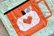 Load image into Gallery viewer, PUMPKIN CAMPFIRE MUGS _ digital quilt pattern
