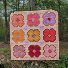 Load image into Gallery viewer, FALL BLOOMING _  digital quilt pattern
