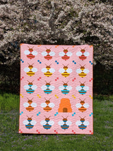 Load image into Gallery viewer, SOMETHING&#39;S ABUZZ _  paper quilt pattern
